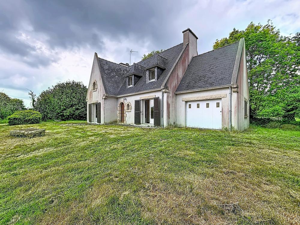 Vendu à Beg-Meil, Fouesnant : maison de 145 m² sur terrain de 1 600 m² | Century 21 Bénodet